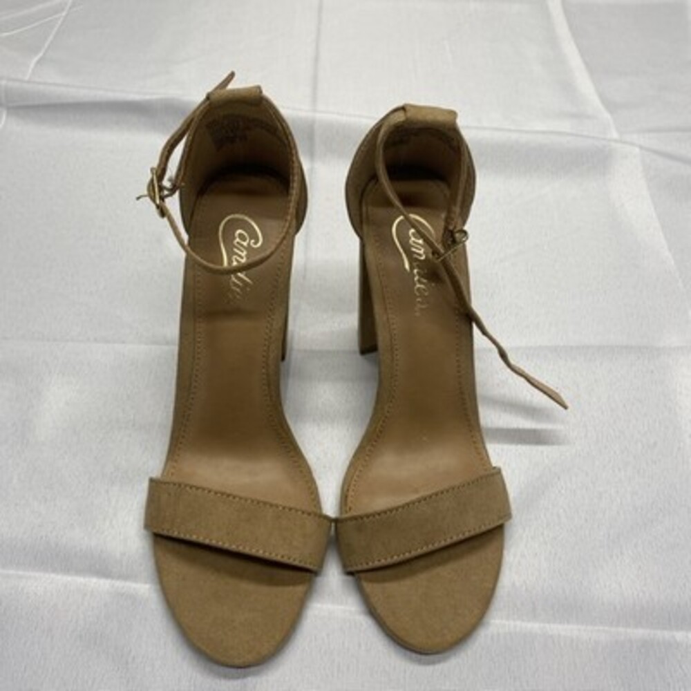 Candie's Caly Suede Ankle Strap Block Heel Sandals! Size US 7!
